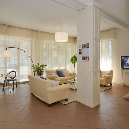 Stella D'italia Otel 3*