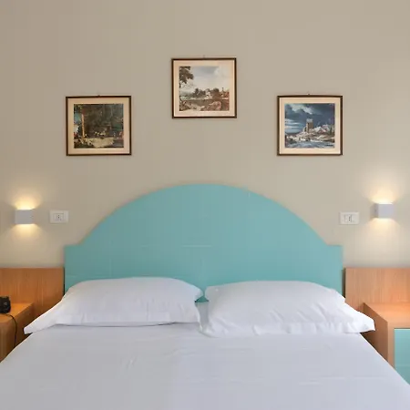 Otel Stella D'italia 3*